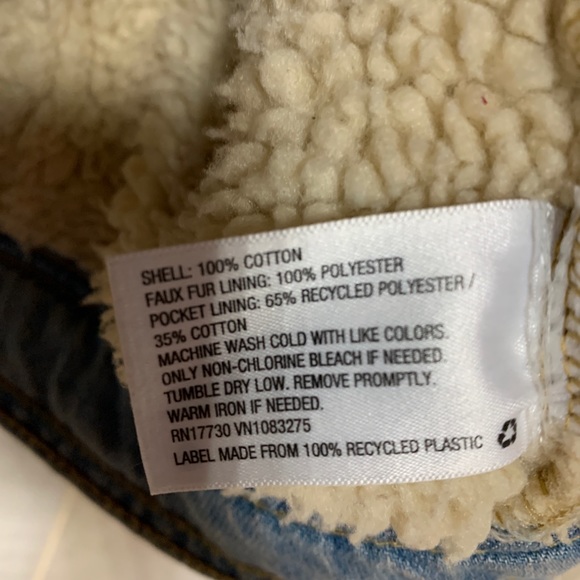 Universal Thread Freeborn Jean Jacket Light wash L - Picture 7 of 8